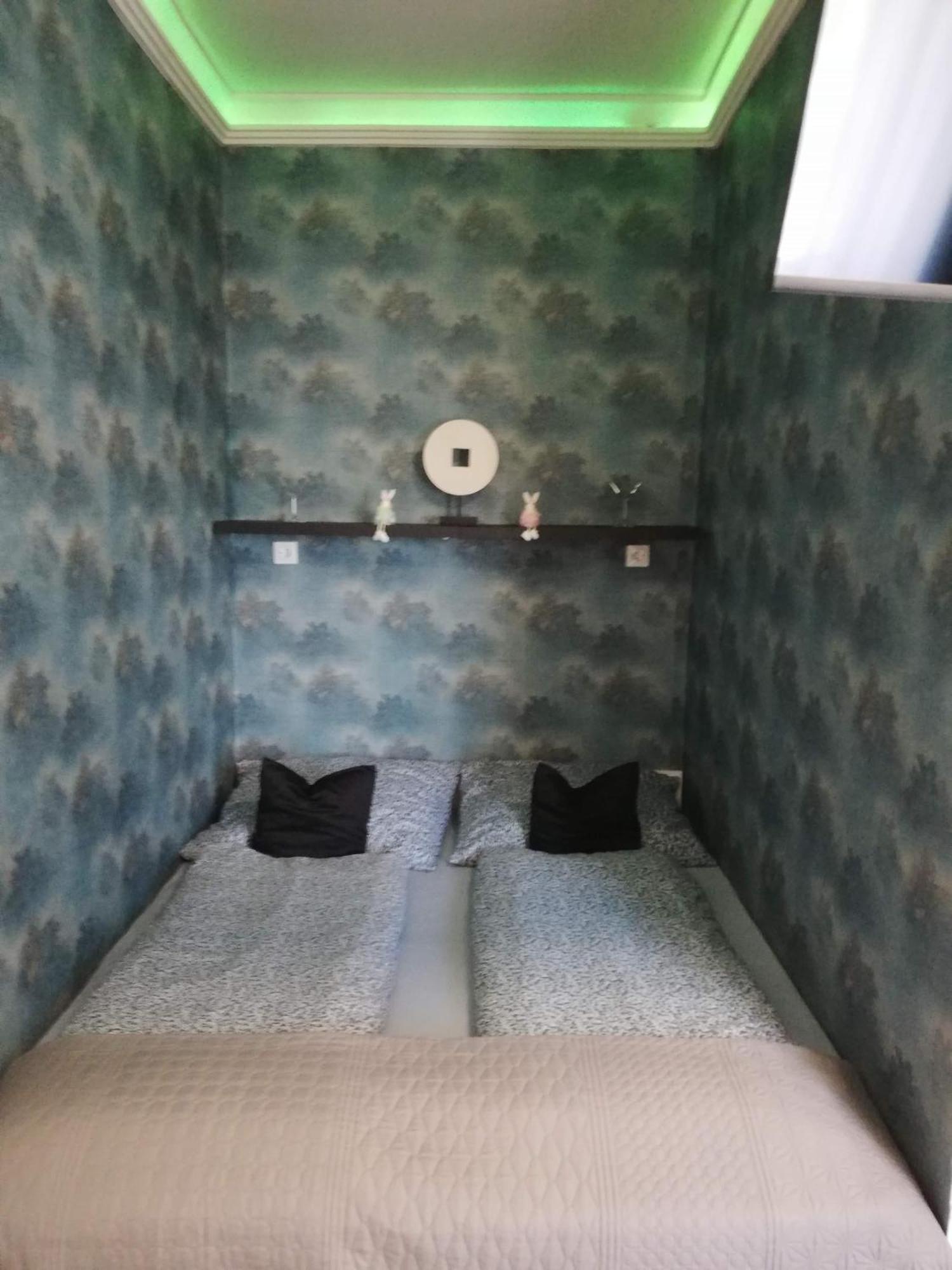 Appartement Viktoria Studioapartman *